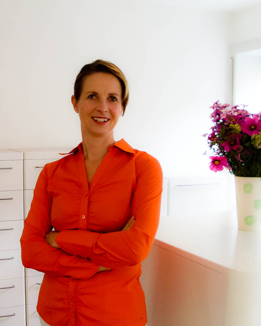 Für Zahnärzte und Überweiser Zahnarzt Schwabing Dr. Julia Erasmus